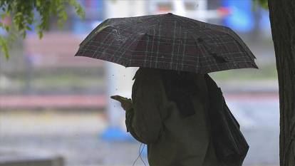 Meteoroloji'den tüm yurda alarm... Gök gürültülü sağanak yağış ve fırtınaya dikkat!