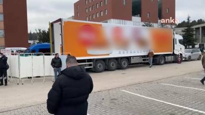 Bolu'da morglar doldu: Cenazeler soğuk hava depolu TIR'lara konuluyor