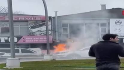 Seyir halindeki cip alev alev yandı: Tüm müdahaleler yetersiz kaldı