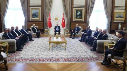 Erdoğan, Hamas heyetiyle görüştü