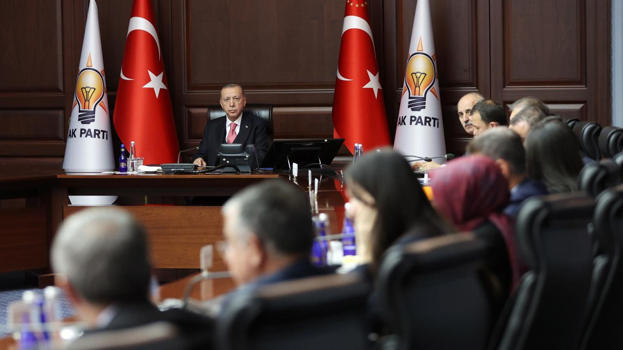 AKP'de ilk yenilgi sonrası kritik toplantı yarın