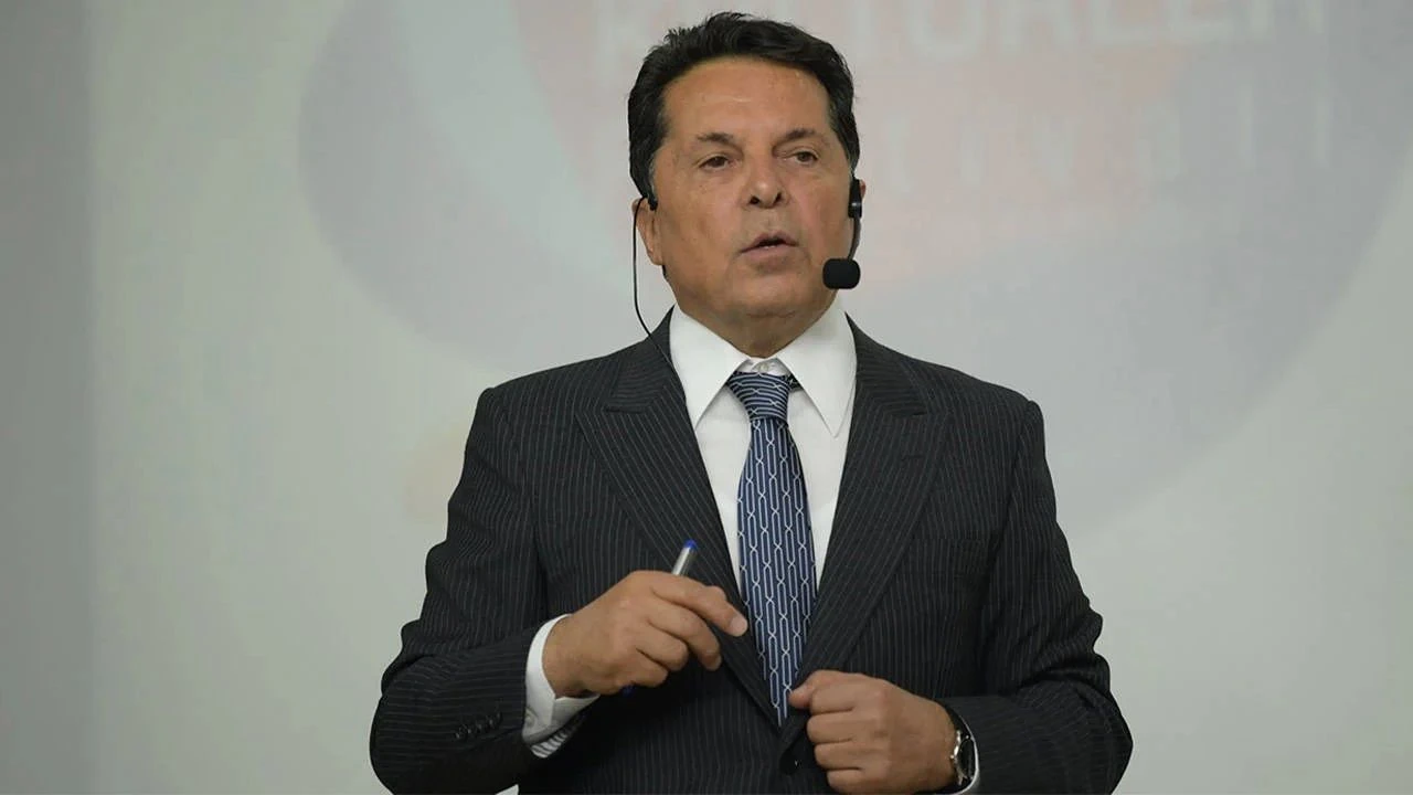 Ahmet Özer Yeniden Tutuklandı: PKK Suçu ve Rüşvet İddiaları Bir Arada ...